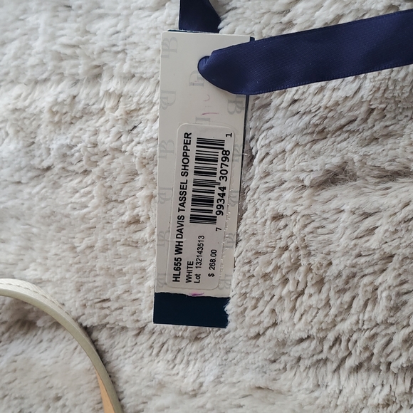 Dooney & Bourke White Pebbled Leather Large Davis Tassel Shopper Tote Bag Purse - Picture 11 of 15